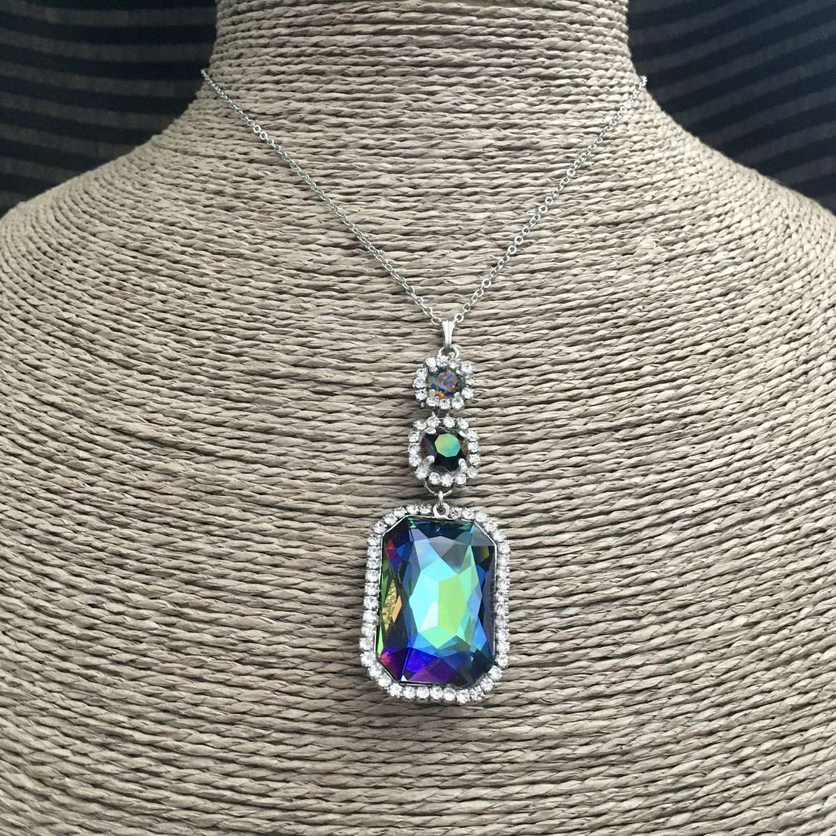 "Elianor" crystal sphinx