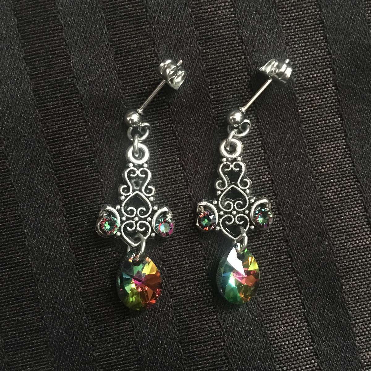 "Démétra" boucles d'oreilles d'inspiration baroque