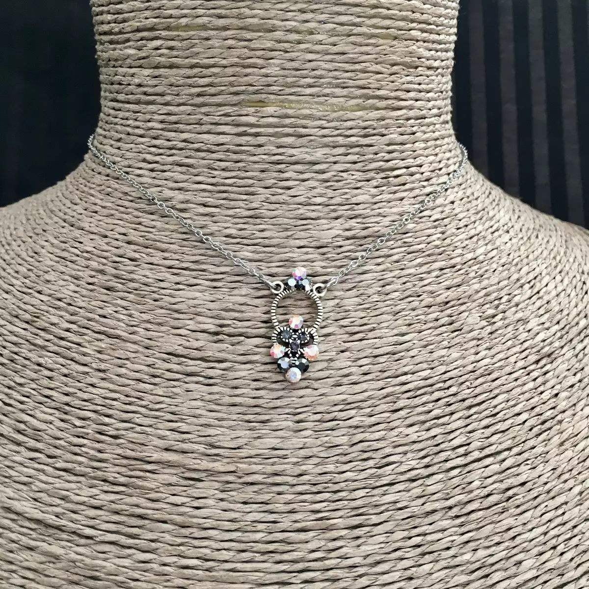 "Ryu" collier d'inspiration victorienne