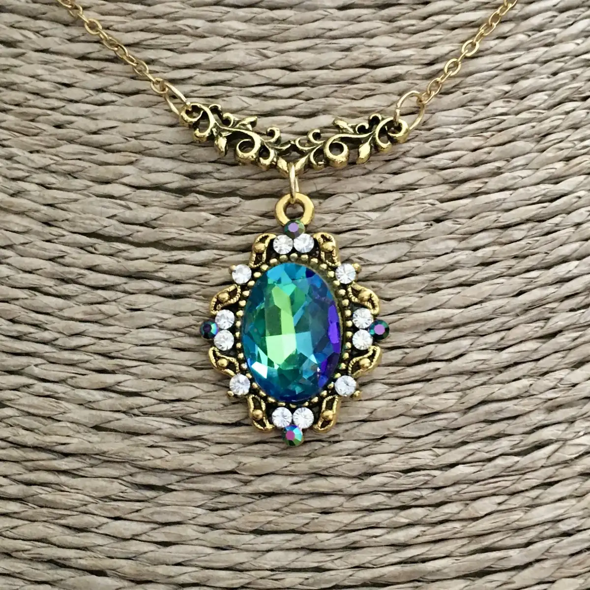 "Sapho" d'inspiration victorienne