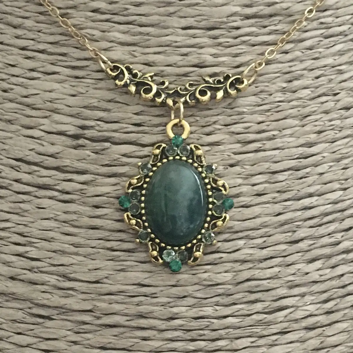 "Sapho" d'inspiration victorienne