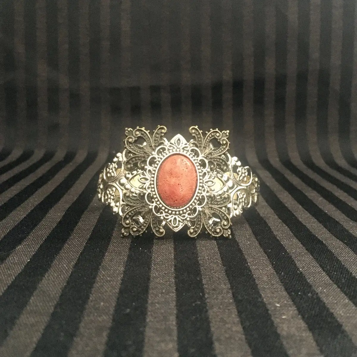 "Storina" bracelet manchette