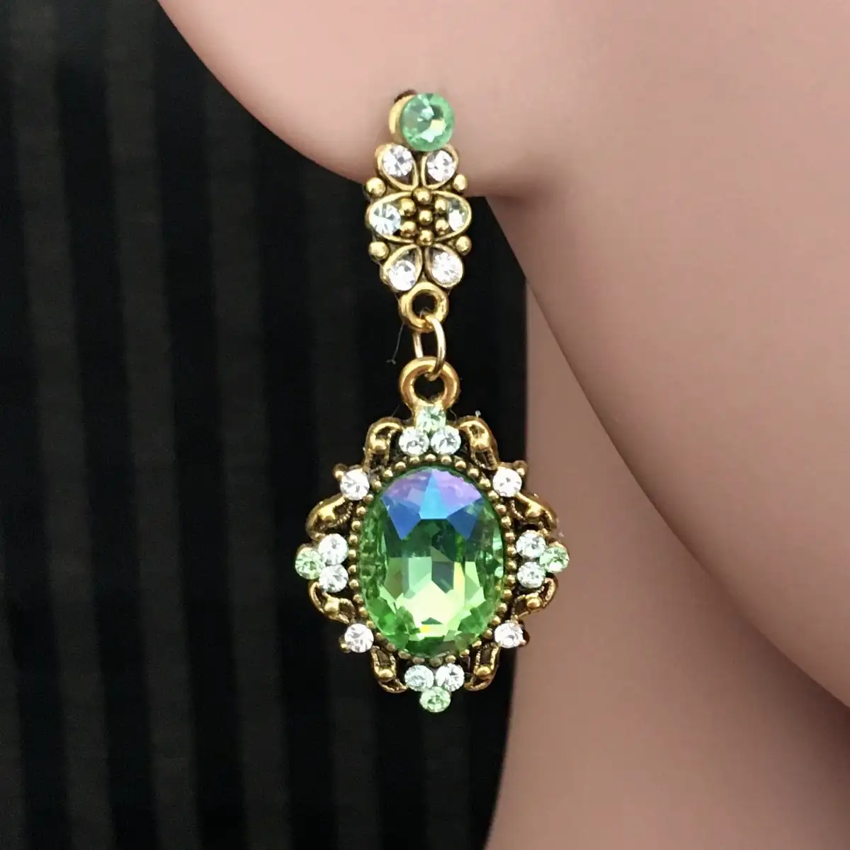 "Rida" peridot moonlight