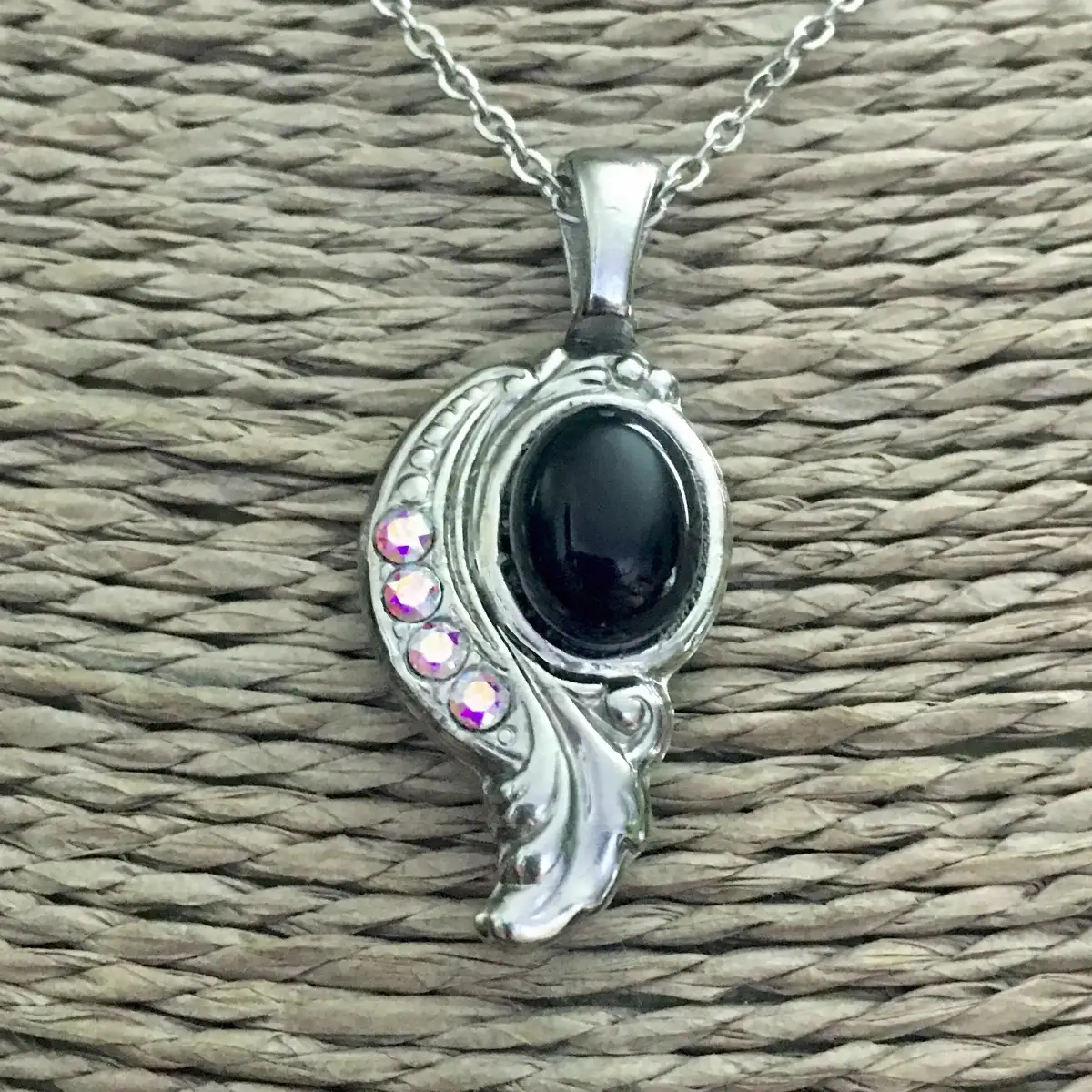 "Lorita" onyx