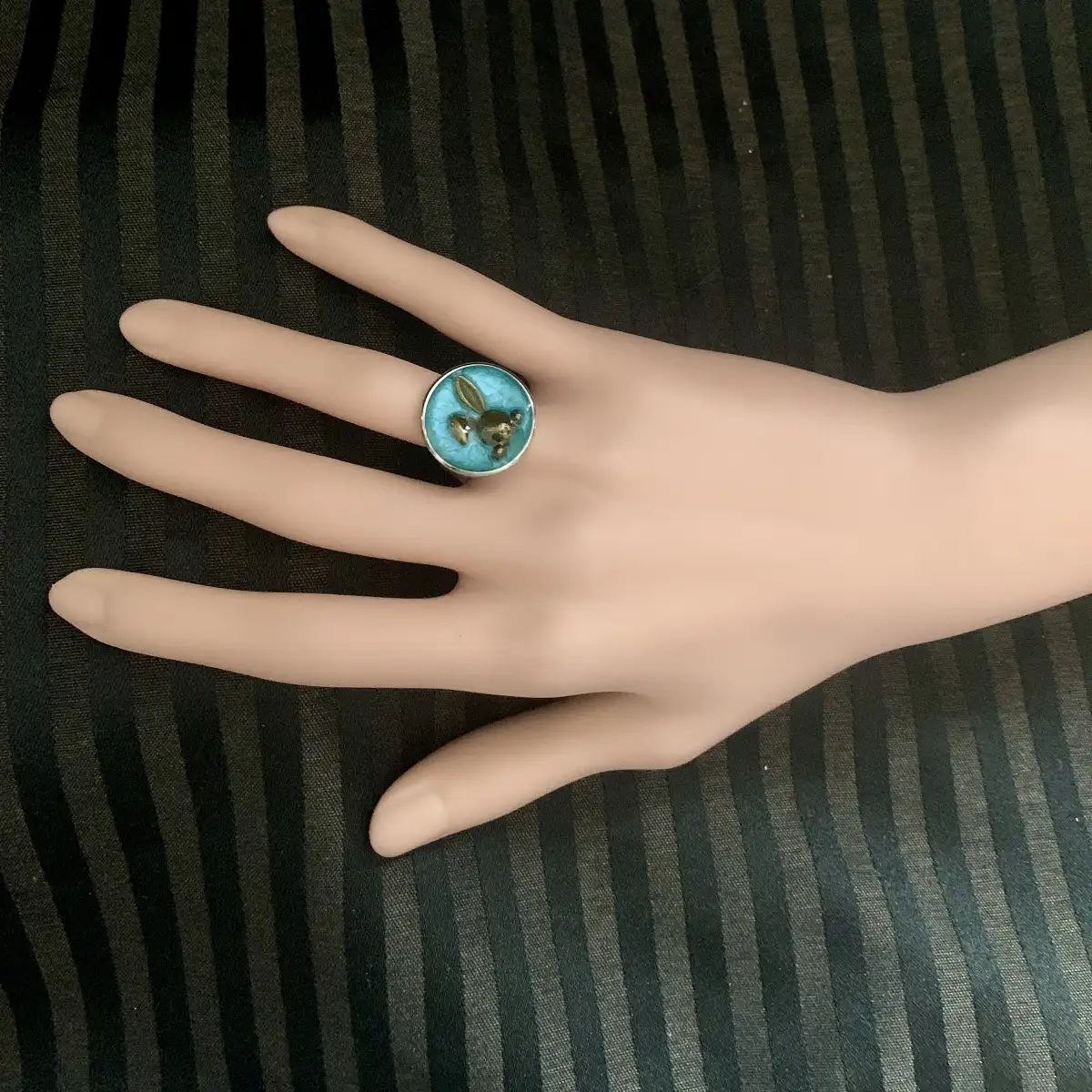 "Alice" en acier inoxydable