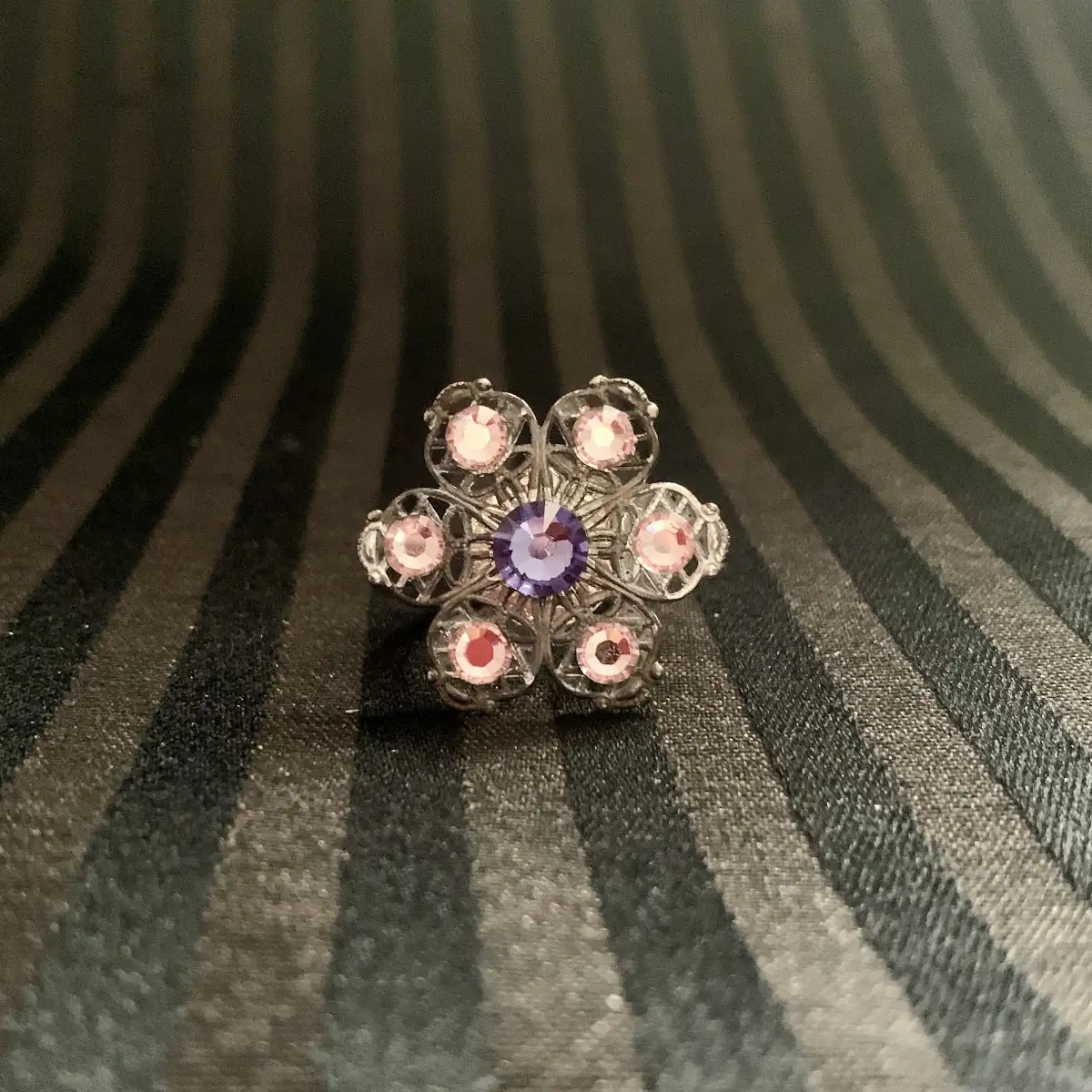 "Flower" tanzanite