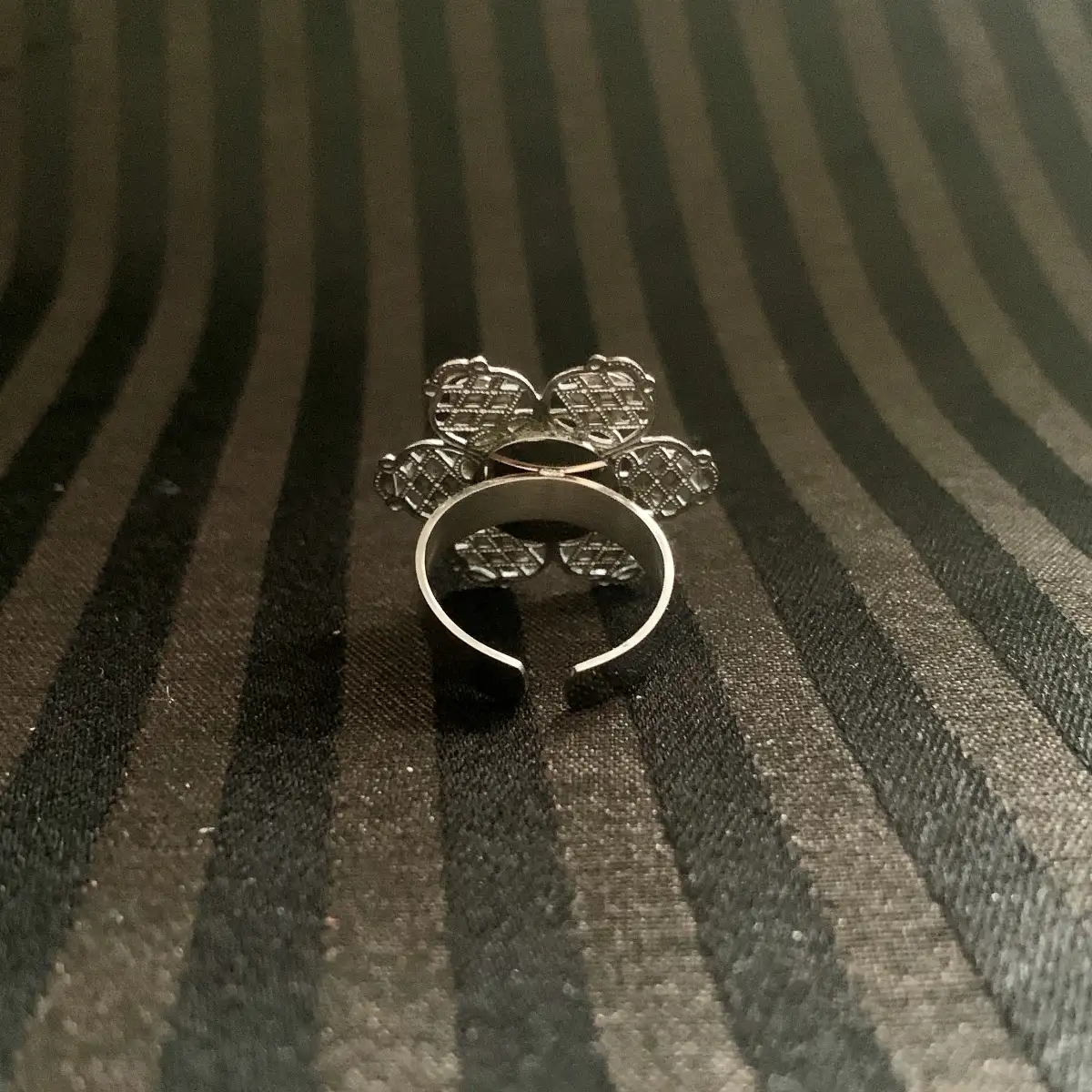 "Flower" tanzanite