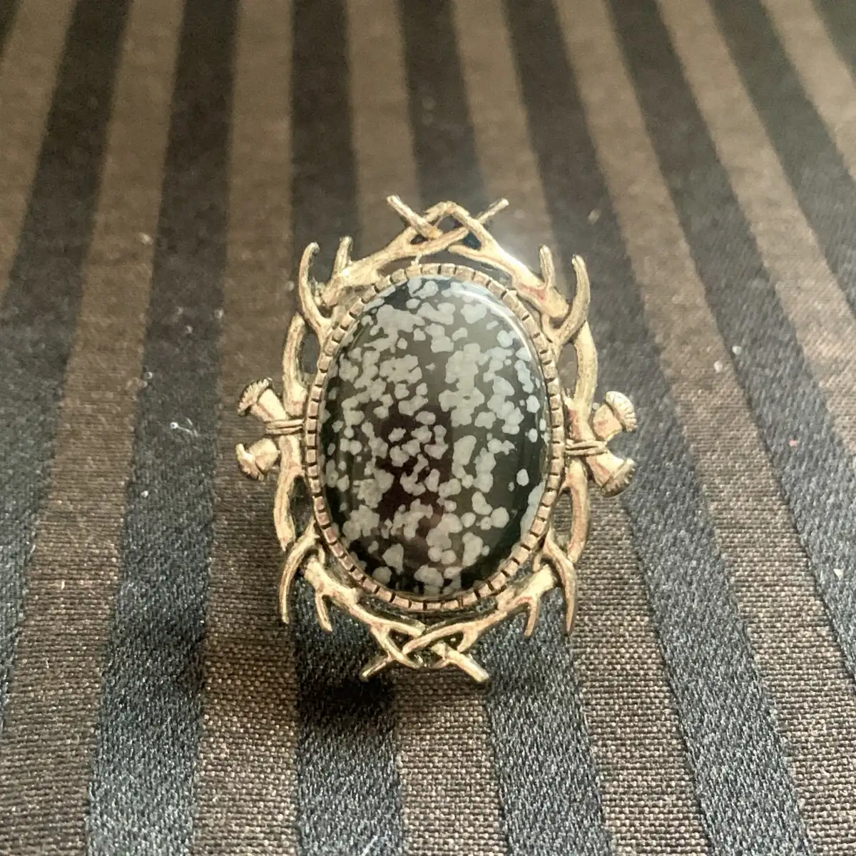 "Sin" obsidienne neige
