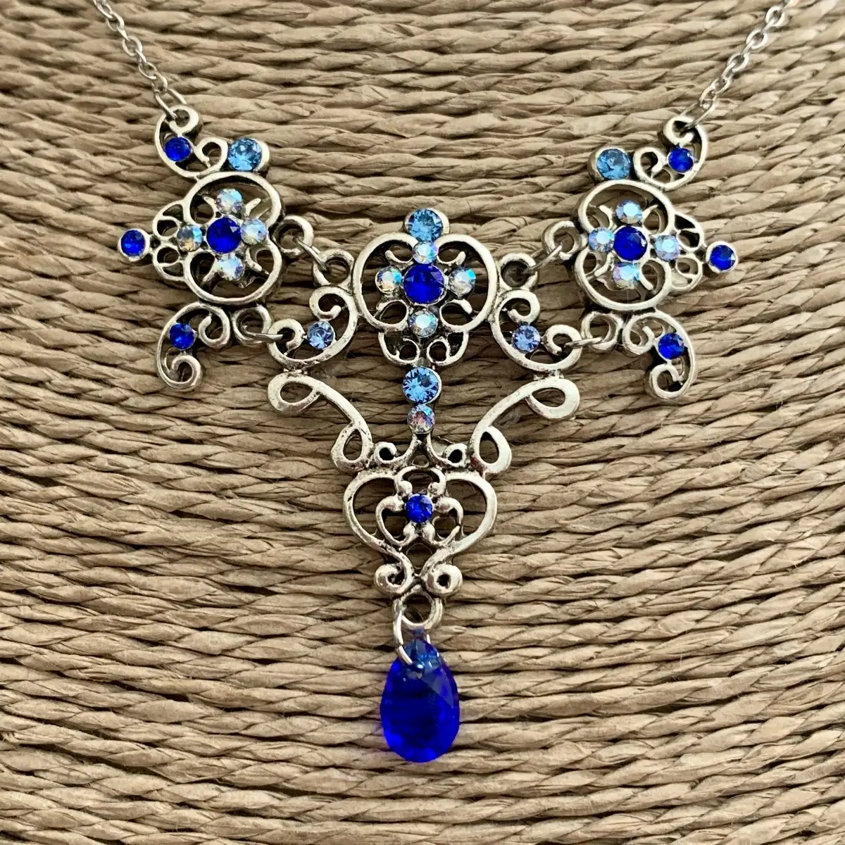 "Raftallia" d'inspiration victorienne