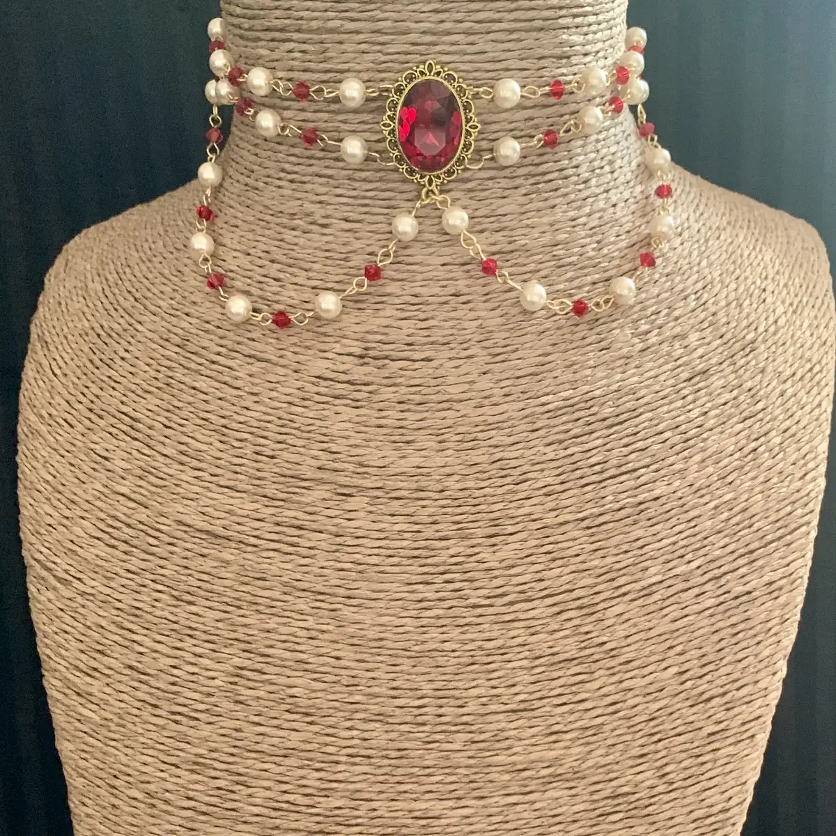 "Malaya" d'inspiration victorienne