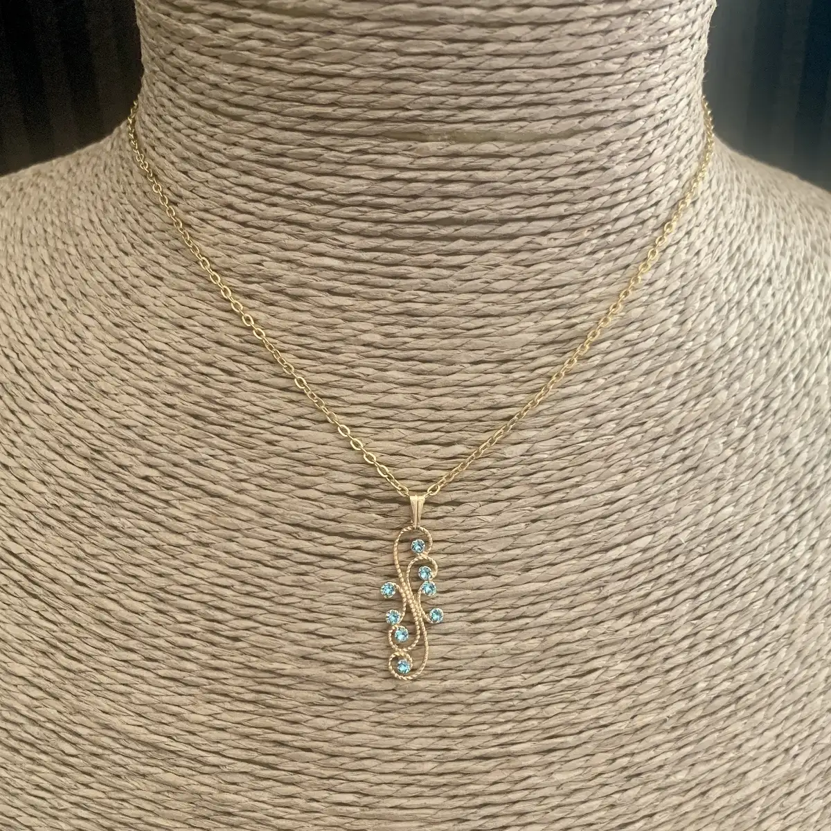 "Bellène" d'inspiration victorienne