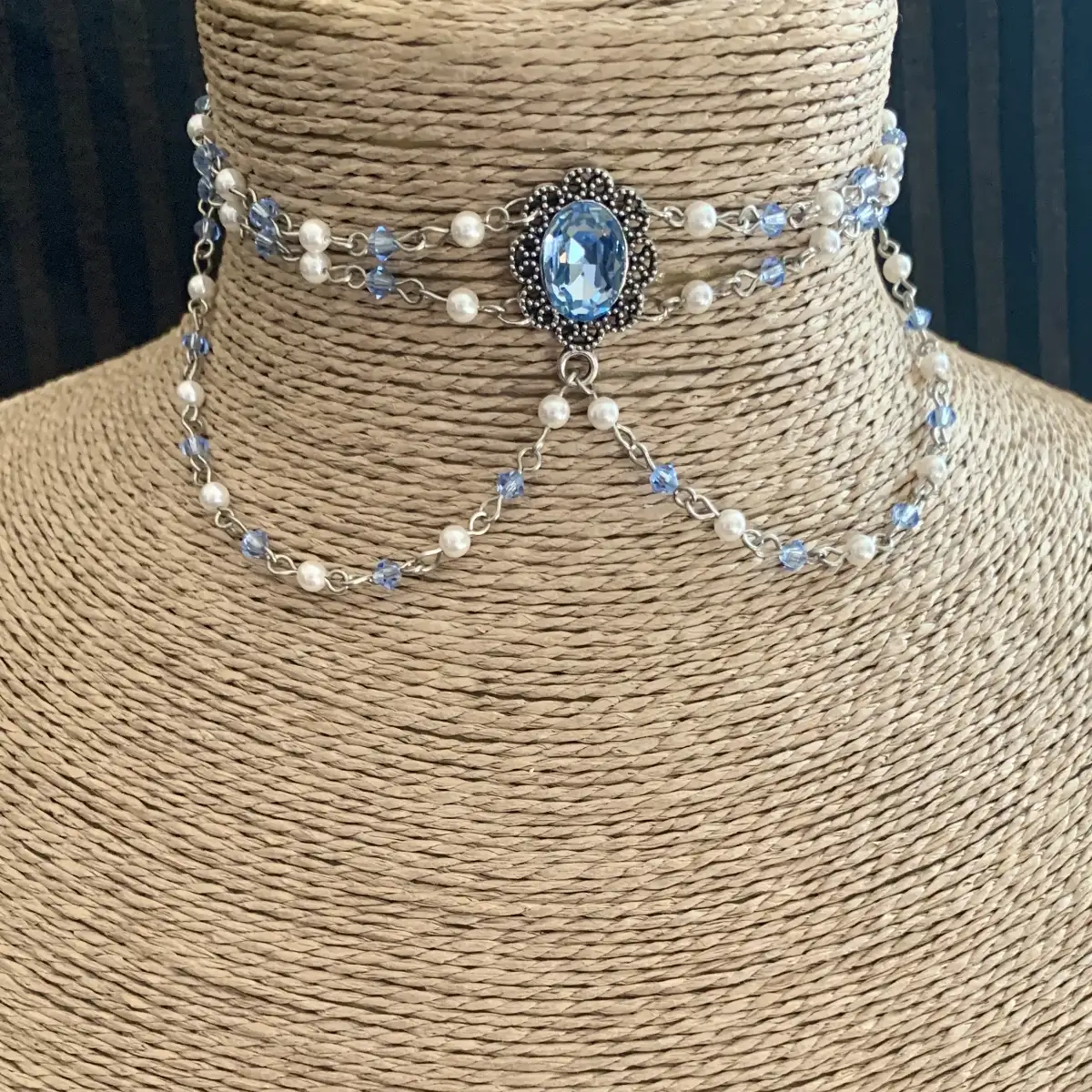 "Moéry" d'inspiration victorienne