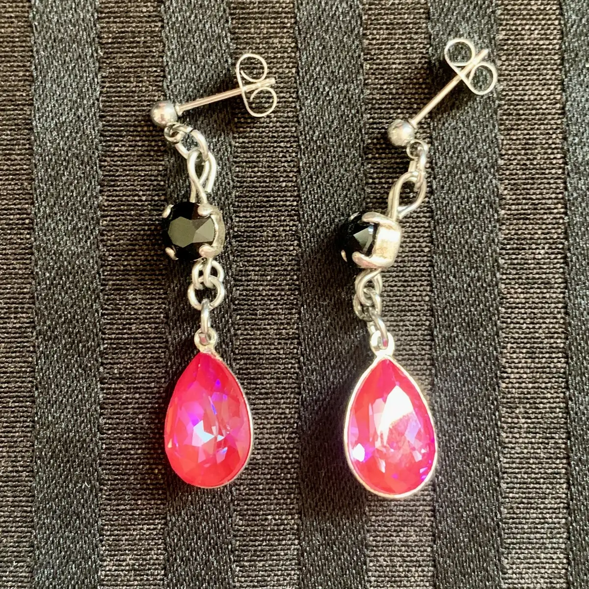 "Mariana" royal red delite/jet