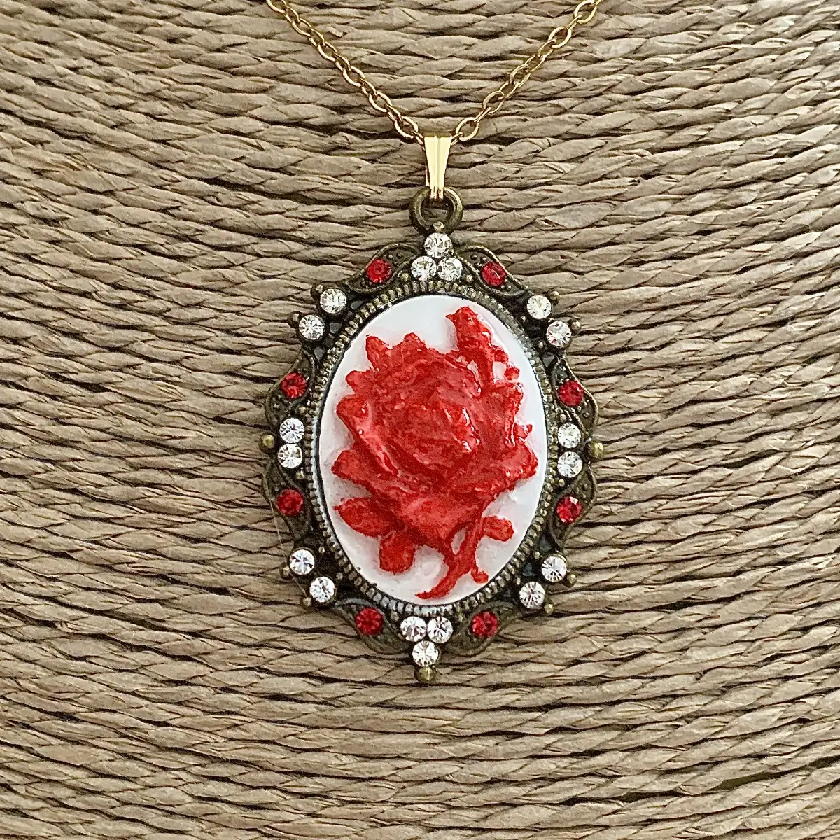"Mini-Rose" d'inspiration victorienne