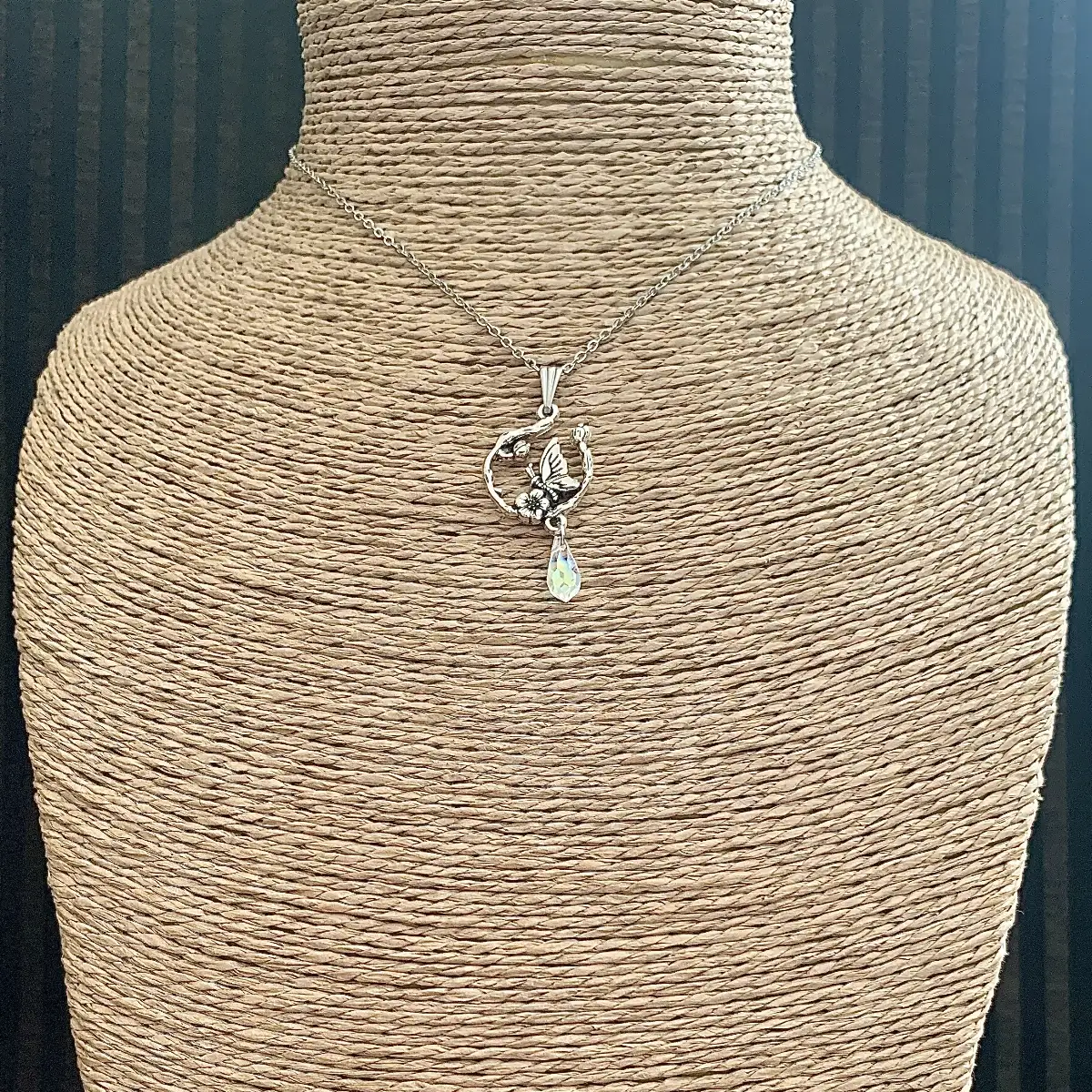 "Saory" pendentif d'inspiration Art Nouveau